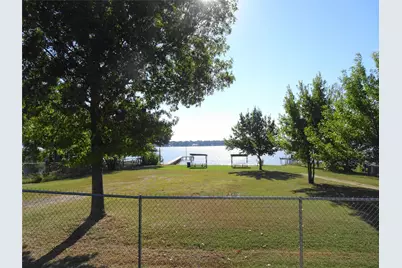 232 Softwind, Gun Barrel City, TX 75156 - Photo 13