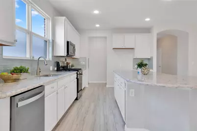 7616 Heritage Drive, Little Elm, TX 76227 - Photo 11