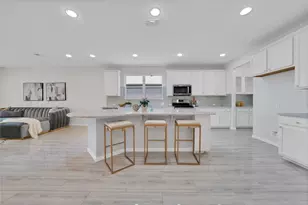 7616 Heritage Dr, Little Elm, TX 76227 - Photo 9