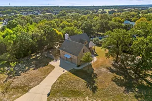 516 Lydia Ln, Granbury, TX 76049 - Photo 21
