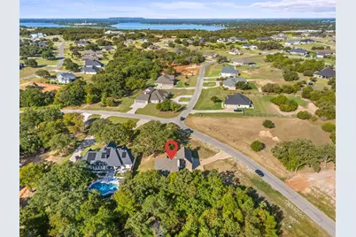 516 Lydia Lane, Granbury, TX 76049 - Photo 23