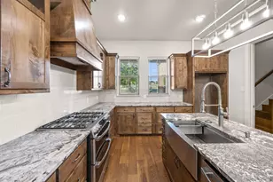 516 Lydia Ln, Granbury, TX 76049 - Photo 7