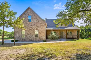 516 Lydia Ln, Granbury, TX 76049 - Photo 23