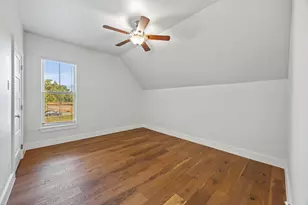 516 Lydia Ln, Granbury, TX 76049 - Photo 15