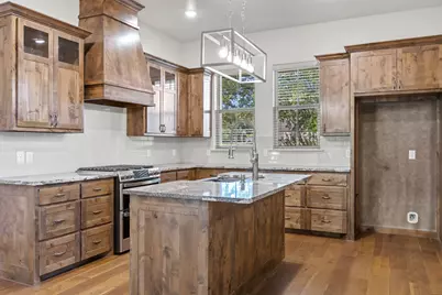 516 Lydia Lane, Granbury, TX 76049 - Photo 7