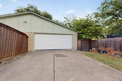 3904 Villa Downs Drive, Plano, TX 75023 - Photo 35