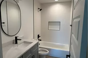 8910 Lowell St, Rowlett, TX 75089 - Photo 9