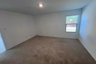 1524 Claireborne Ct, Little Elm, TX 75068 - Photo 11