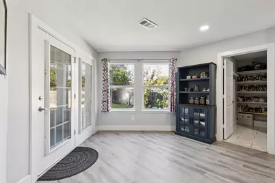 208 Oxford Drive, Roanoke, TX 76262 - Photo 11