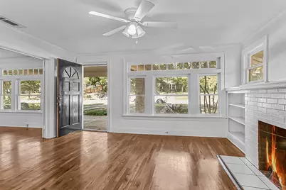 2109 Ashland Avenue, Fort Worth, TX 76107 - Photo 5