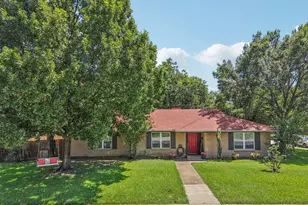 1213 W Tarrant Rd, Grand Prairie, TX 75050 - Photo 31