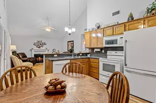 746 Wildwood Trail, Holly Lake Ranch, TX 75765 - Photo 7