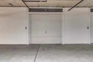 2900 McKinnon St, Dallas, TX 75201 - Photo 13