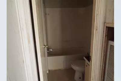 18697 County Road 2529, Payne Springs, TX 75124 - Photo 5