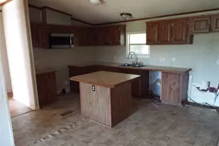 18697 Co Rd 2529, Payne Springs, TX 75124 - Photo 9