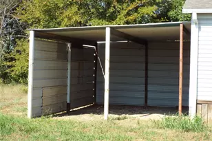 18697 Co Rd 2529, Payne Springs, TX 75124 - Photo 13