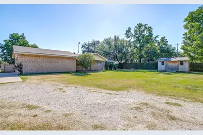 1060 S Burleson Boulevard, Burleson, TX 76028 - Photo 3