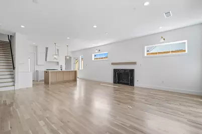 4525 Hopkins Avenue, Dallas, TX 75209 - Photo 13