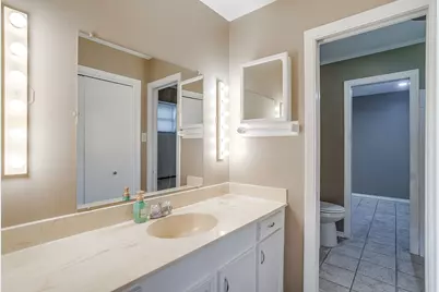 1060 S Burleson Boulevard, Burleson, TX 76028 - Photo 29