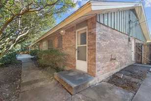 5813 Biscayne Ct, Haltom City, TX 76117 - Photo 35