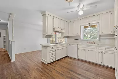 5813 Biscayne Court, Haltom City, TX 76117 - Photo 21