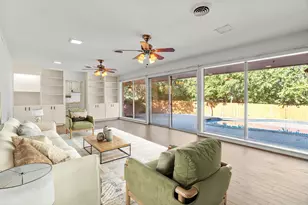 5813 Biscayne Ct, Haltom City, TX 76117 - Photo 7