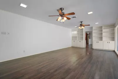 5813 Biscayne Court, Haltom City, TX 76117 - Photo 11