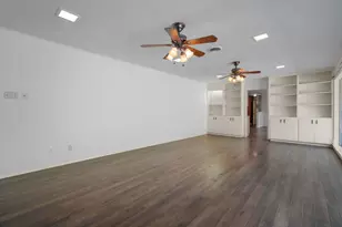 5813 Biscayne Ct, Haltom City, TX 76117 - Photo 11