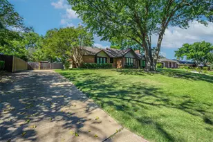 2320 San Miguel St, Sherman, TX 75092 - Photo 3