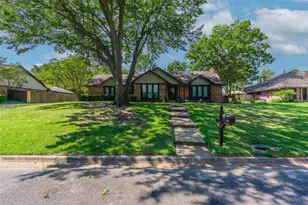 2320 San Miguel St, Sherman, TX 75092 - Photo 5
