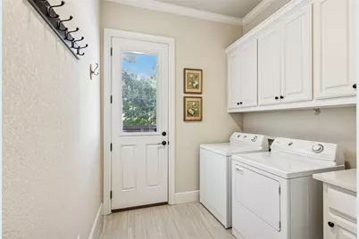 6025 Kessler Drive, North Richland Hills, TX 76180 - Photo 29