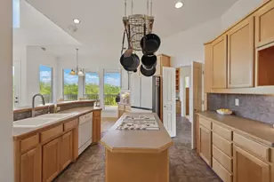 2931 Sonterra Dr, Cedar Hill, TX 75104 - Photo 15