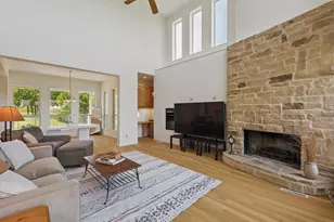 2931 Sonterra Dr, Cedar Hill, TX 75104 - Photo 9