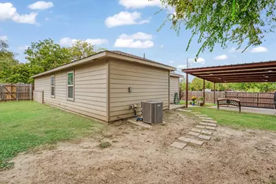 3201 King Street, Greenville, TX 75401 - Photo 27