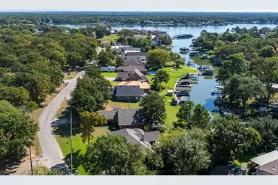 127 Rueda Encina Street, Gun Barrel City, TX 75156 - Photo 5