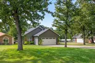 127 Rueda Encina St, Gun Barrel City, TX 75156 - Photo 3
