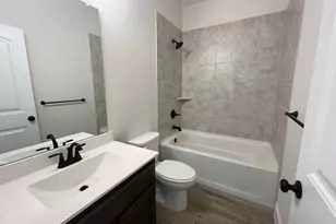 387 Paddle Boat Dr, Granbury, TX 76049 - Photo 9