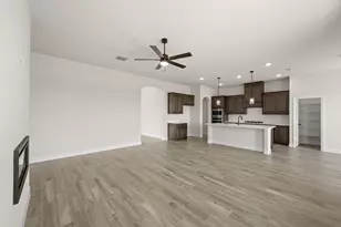 387 Paddle Boat Dr, Granbury, TX 76049 - Photo 9