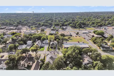 609 S Elm Street, Weatherford, TX 76086 - Photo 33