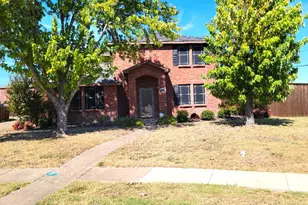 1003 Graystone Dr, Lancaster, TX 75134 - Photo 3