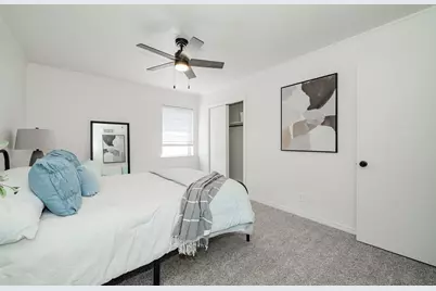 802 Division Street, Greenville, TX 75401 - Photo 21