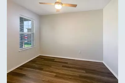 1809 Meadow Crest Drive, Princeton, TX 75407 - Photo 7