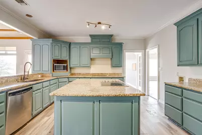 190 Walters Lane, Weatherford, TX 76087 - Photo 13