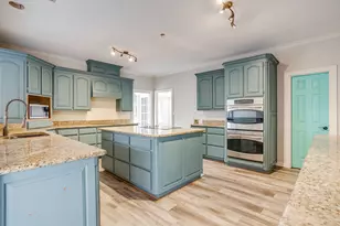 190 Walters Ln, Weatherford, TX 76087 - Photo 11