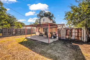 8814 Clifford St, White Settlement, TX 76108 - Photo 19