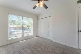 4609 Lois St, Fort Worth, TX 76119 - Photo 9