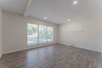 4609 Lois Street, Fort Worth, TX 76119 - Photo 3