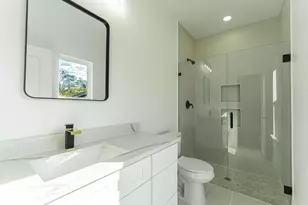 316 Beckham St W, Sulphur Springs, TX 75482 - Photo 11