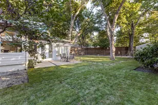 3778 Shorecrest Dr, Dallas, TX 75209 - Photo 29