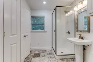 3778 Shorecrest Dr, Dallas, TX 75209 - Photo 25